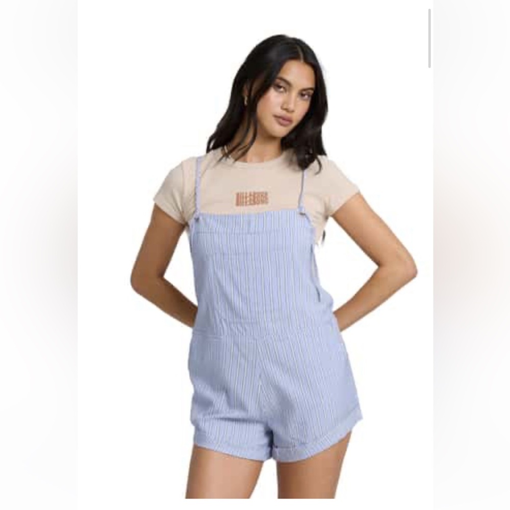 Billabong Blue & White Pinstripe Short Overalls - Women in Size Large.